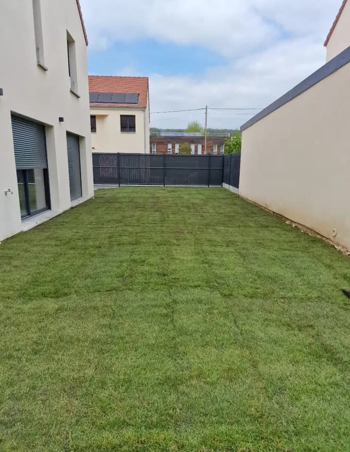 Chantier de Pose de gazon